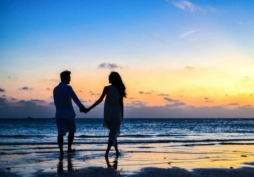 best romance movies to watch online now